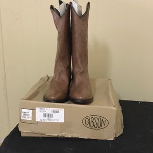 Old west smooth leather cowboy boots.